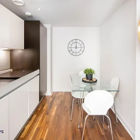 5 Mins Walk To Moorgate, Tranquil City Retreat London Exterior photo