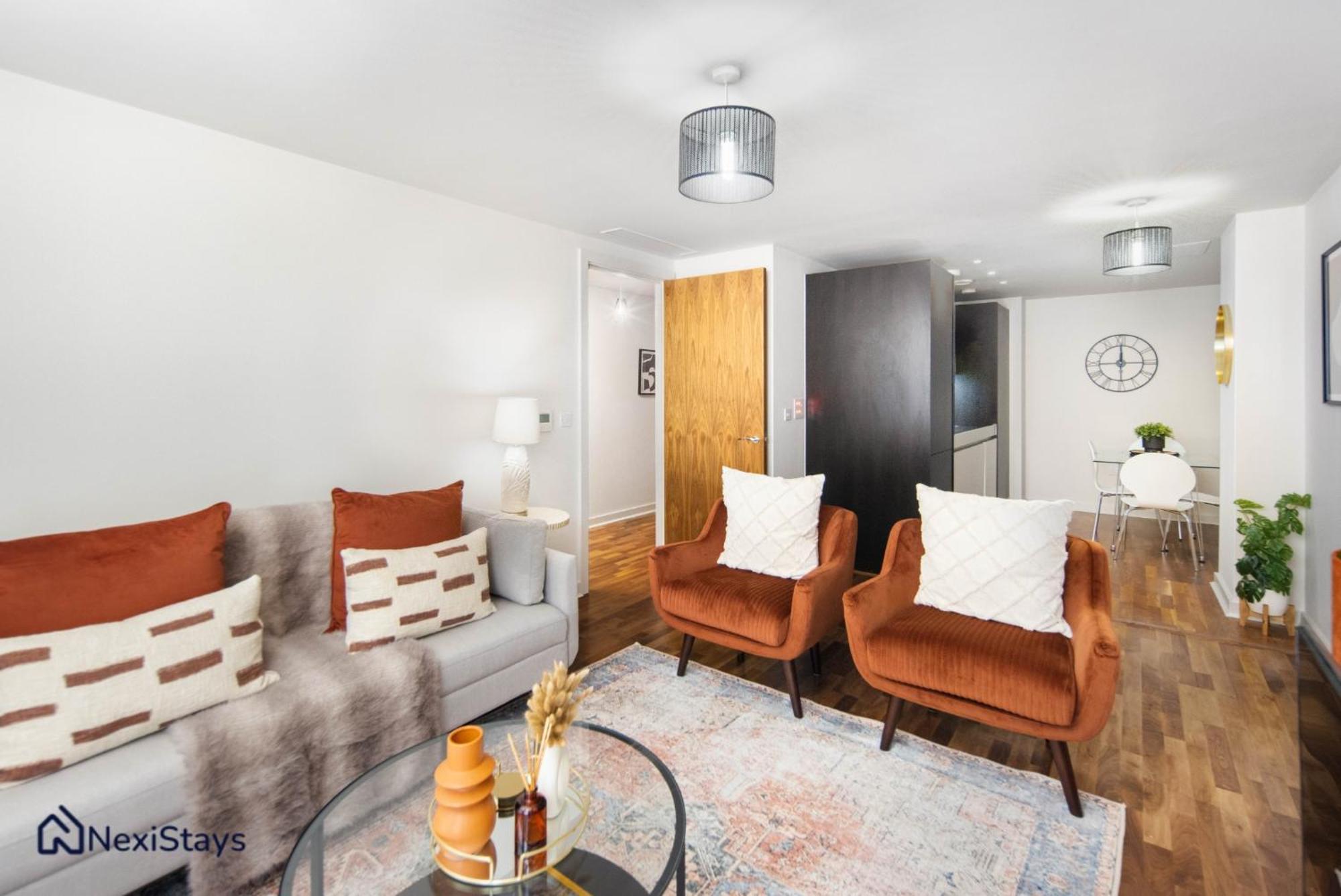 5 Mins Walk To Moorgate, Tranquil Retreat Apartment *